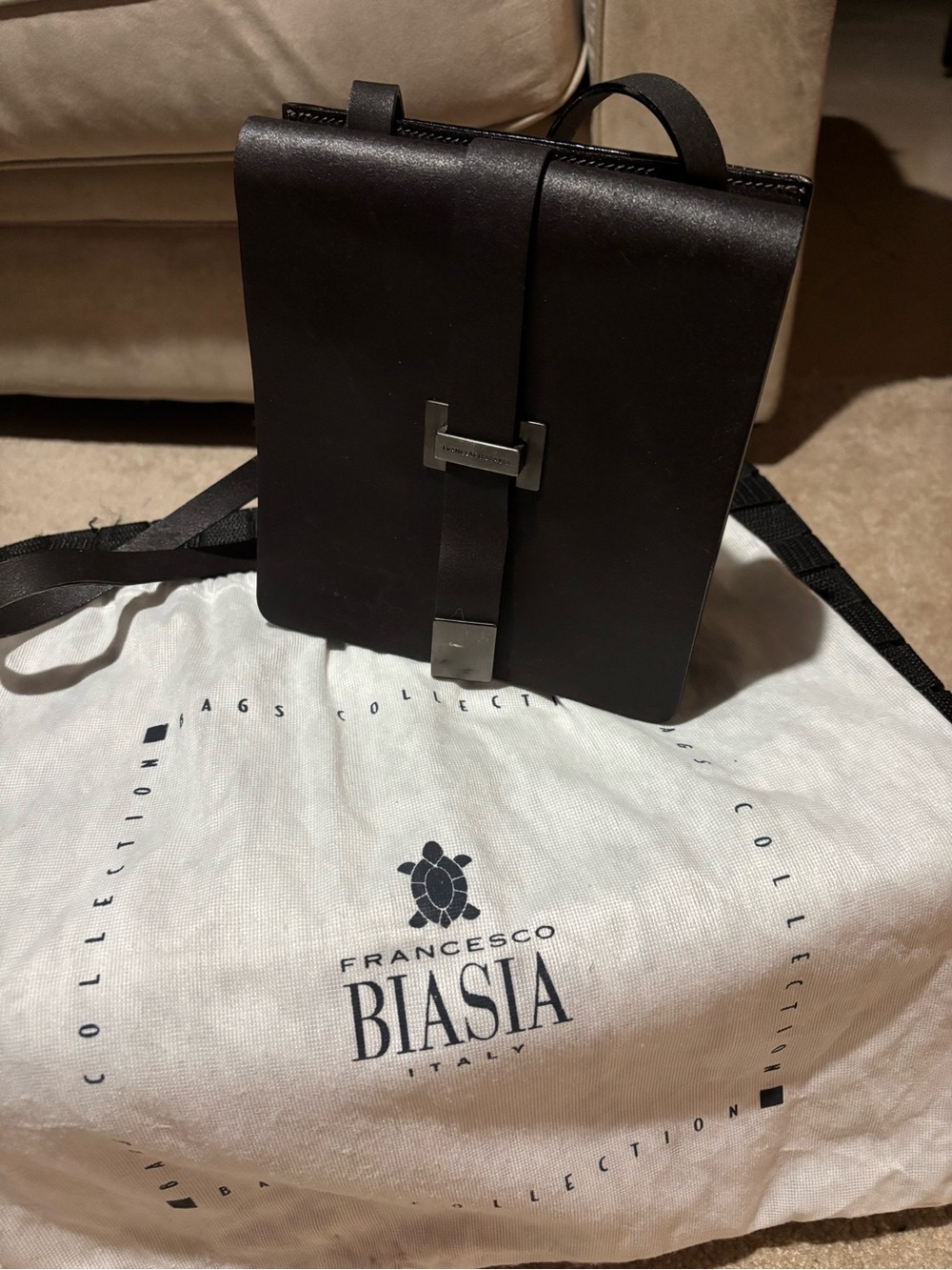 Francesco Biasia Black Leather Messenger Crossbody